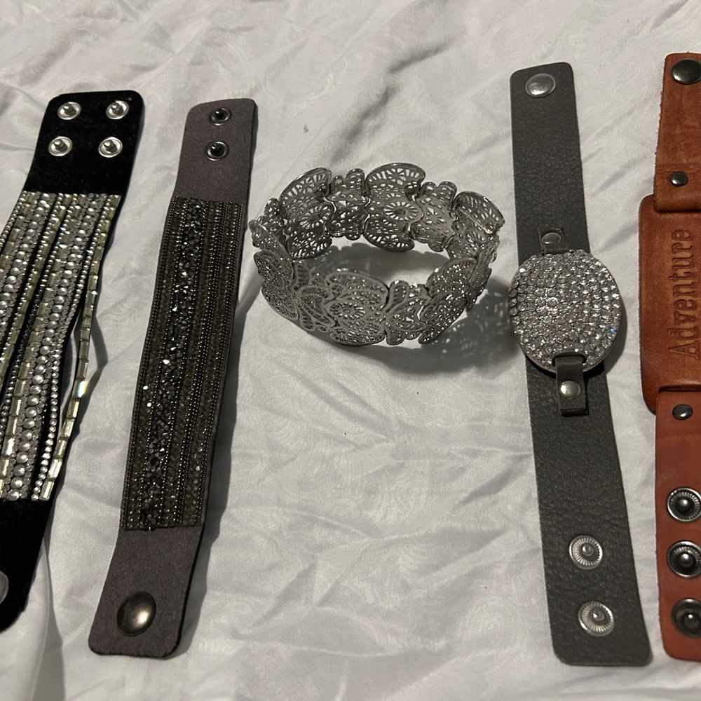 Silver and Black Women’s Bracelet Bundle